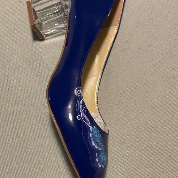 Blue butterfly heels - Picture 5 of 8